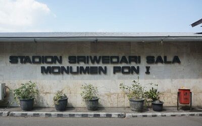 Meninjau Saksi Sejarah Stadion Sriwedari